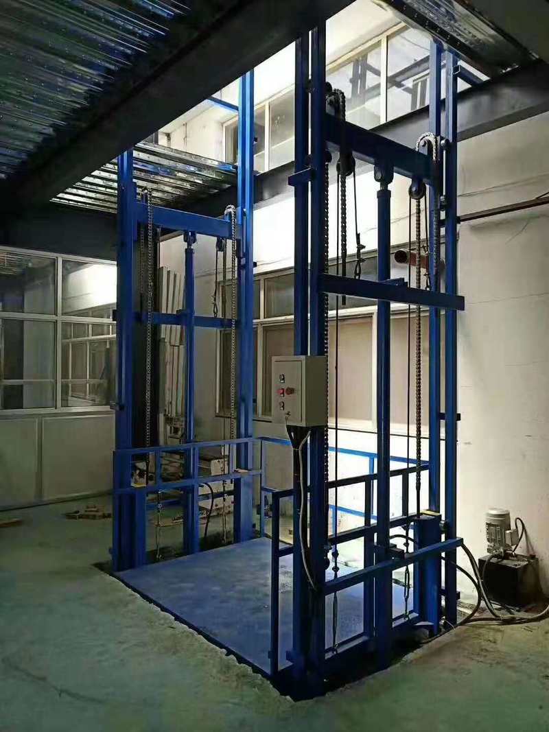 江苏小型货梯